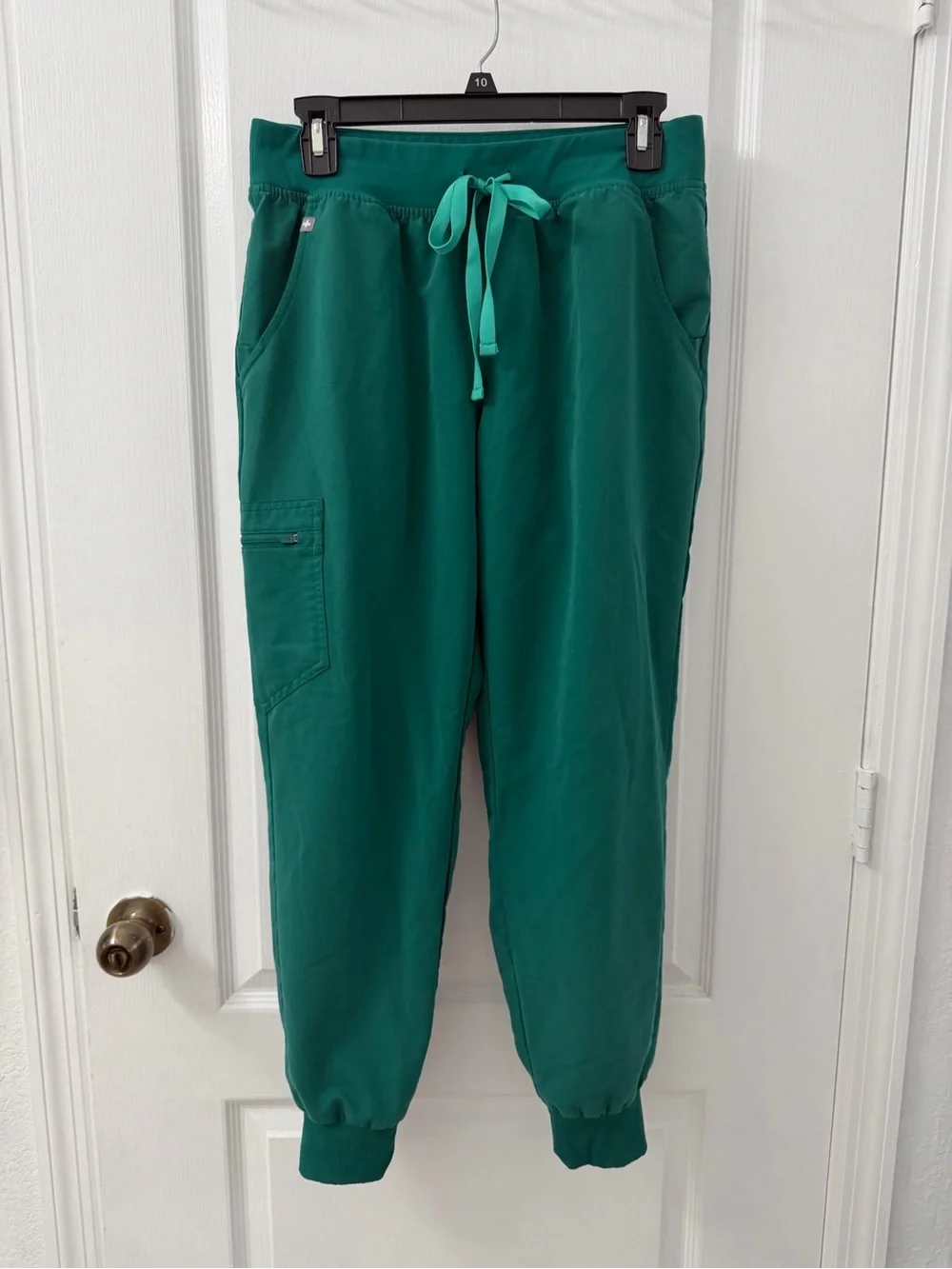 Figs Hunter Green Zamora Joggers Women (Size M/P)